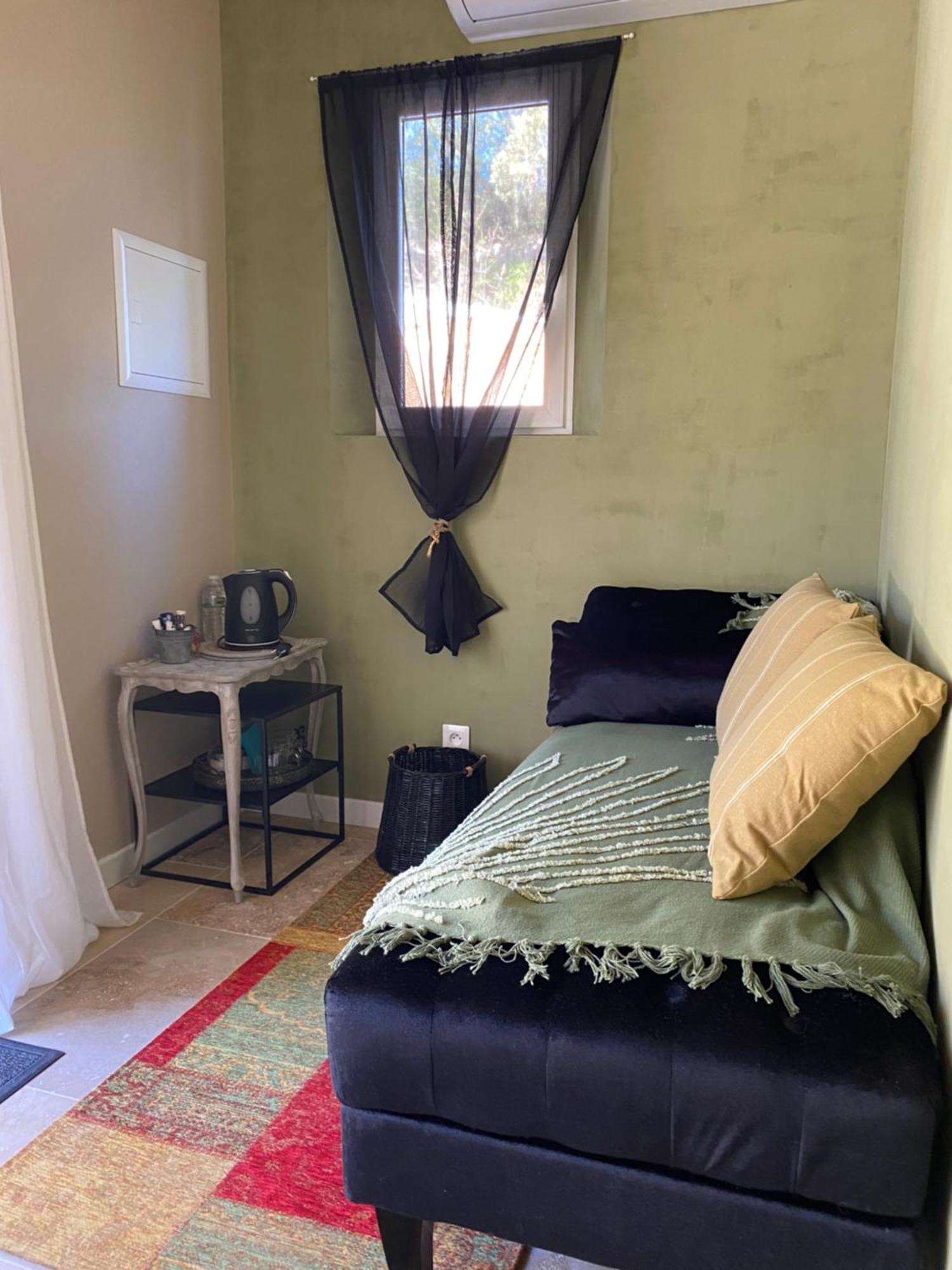 L'Eveil En Provence Bed & Breakfast Entrecasteaux Bagian luar foto